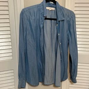 Loft chambray button up SZ Small